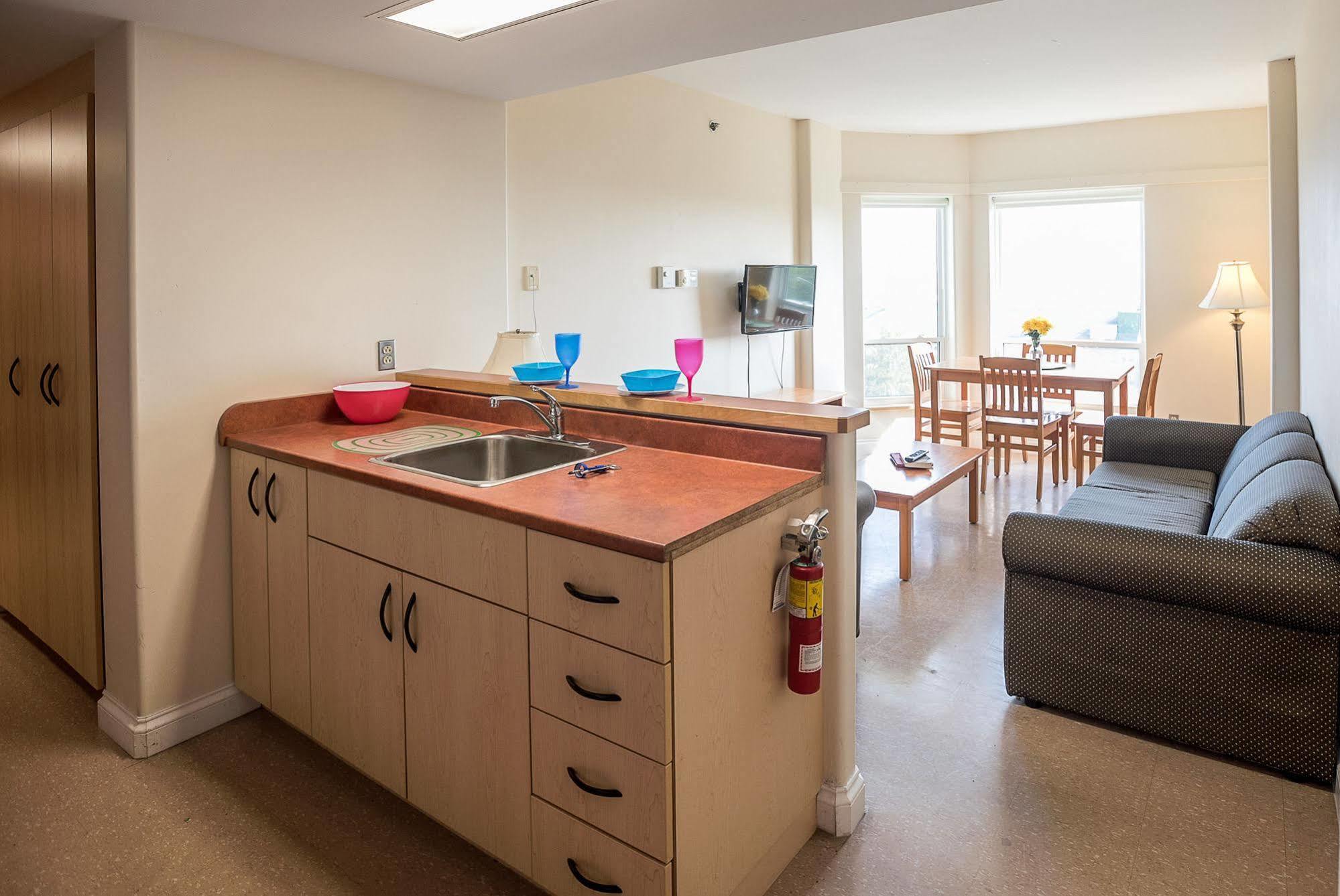 Mount Saint Vincent University Halifax Bagian luar foto